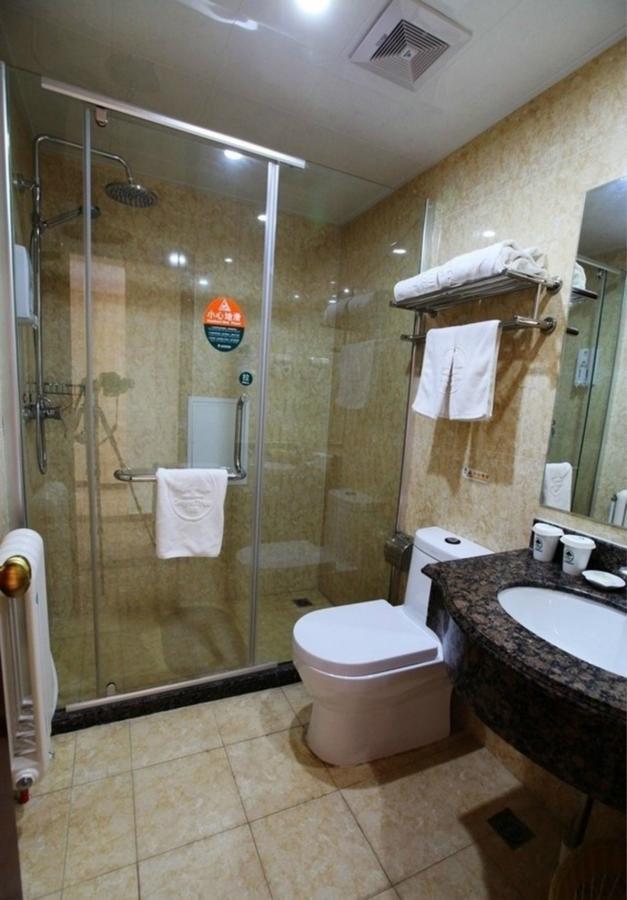 Greentree Inn Beijing Daxing Huangcun Qingyuan Road Metro Station Express Hotel Экстерьер фото
